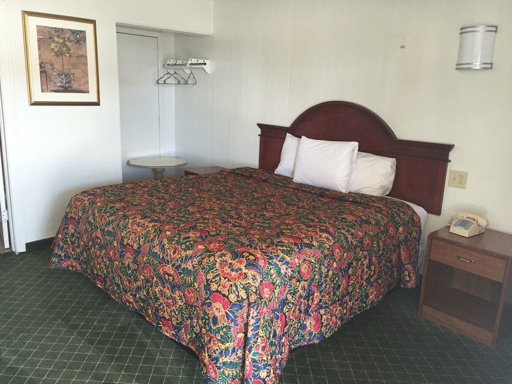 Mayo Motel Roswell